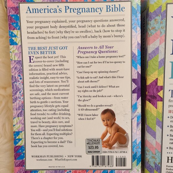 Skip Hop Diaper Bag w/Shoulder Strap & TWO What to Expect Books - Picture 8 of 10